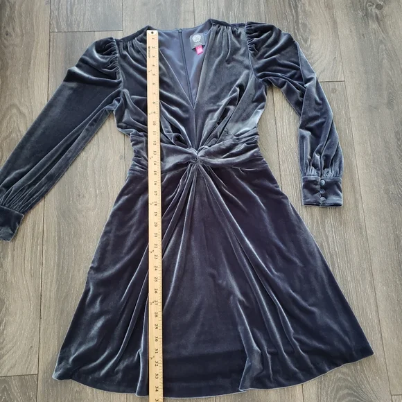 Vince Camuto Velvet Twist Front Dress Charcoal Gray Women's Size 4 - Picture 4 of 7